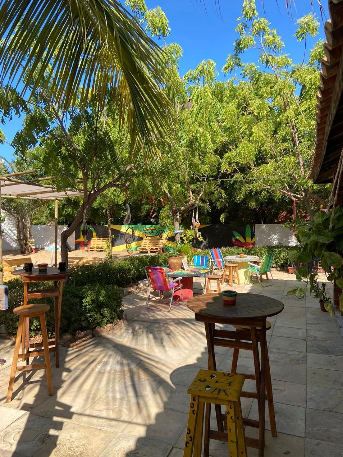 Canoa Roots Hostel & Camping Canoa Quebrada Luaran gambar