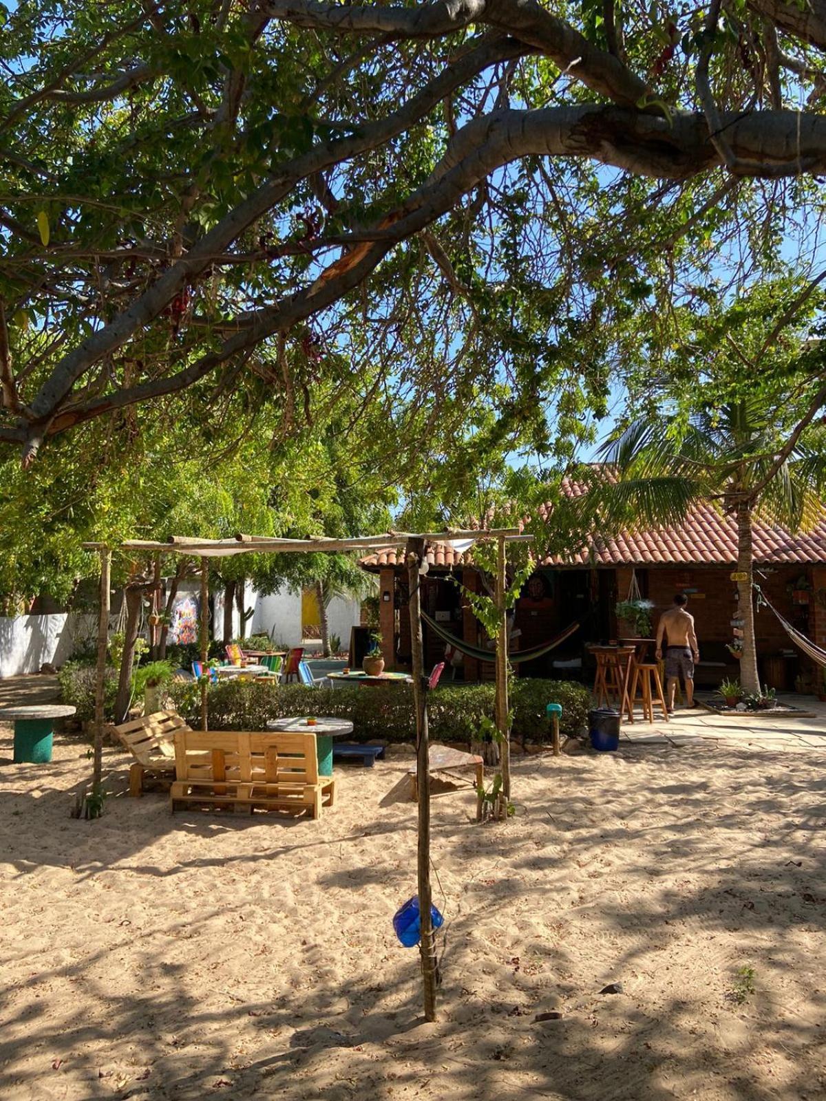 Canoa Roots Hostel & Camping Canoa Quebrada Luaran gambar